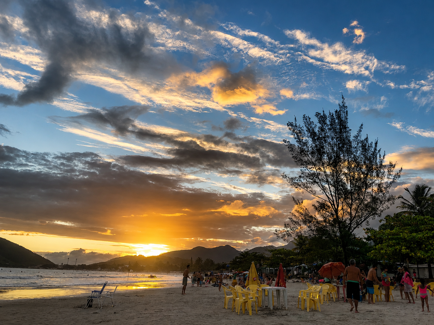 Pôr do sol visto do imóvel
